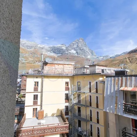 Bilocale In Centro Con Vista Sul Cervino E Wifi As2